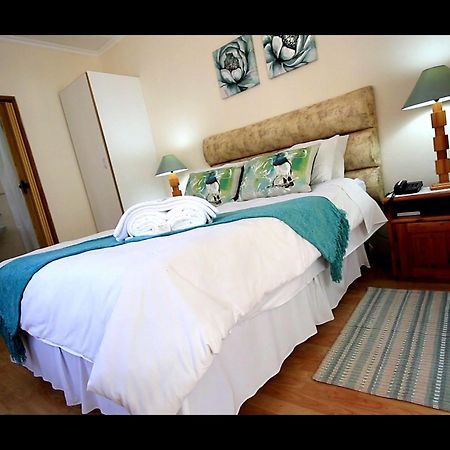 Dove'S Nest Guest House Kempton Park Exterior foto