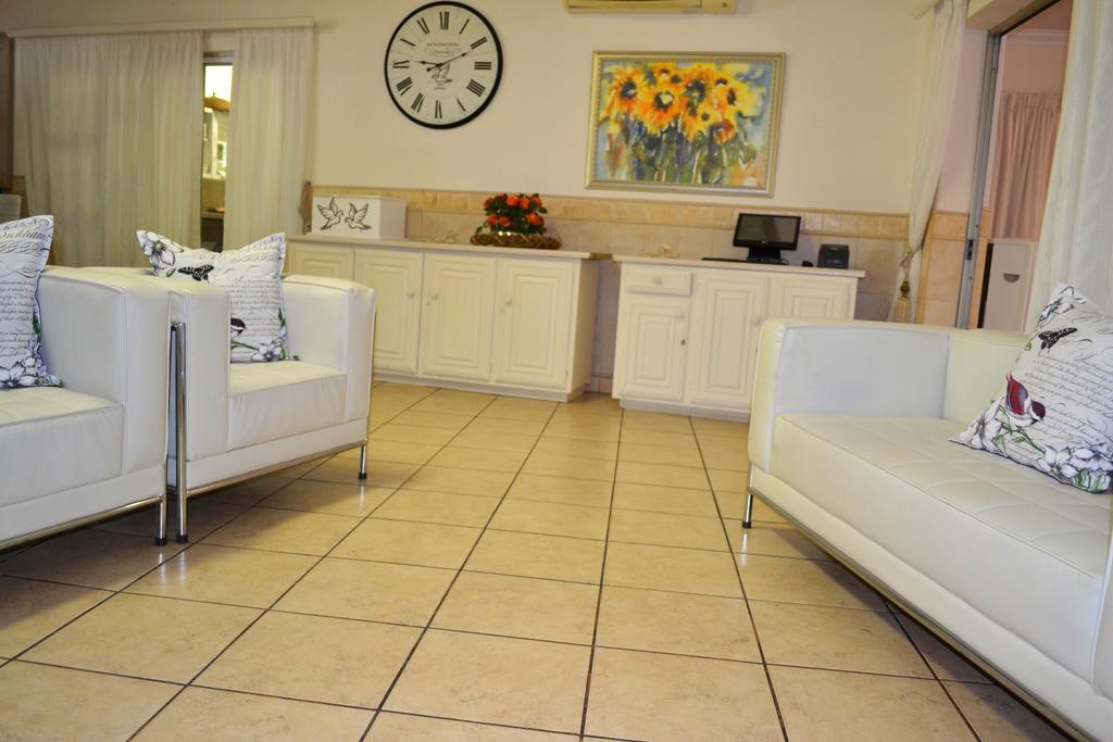 Dove'S Nest Guest House Kempton Park Exterior foto