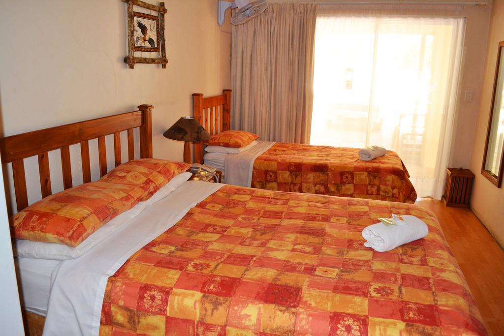 Dove'S Nest Guest House Kempton Park Exterior foto