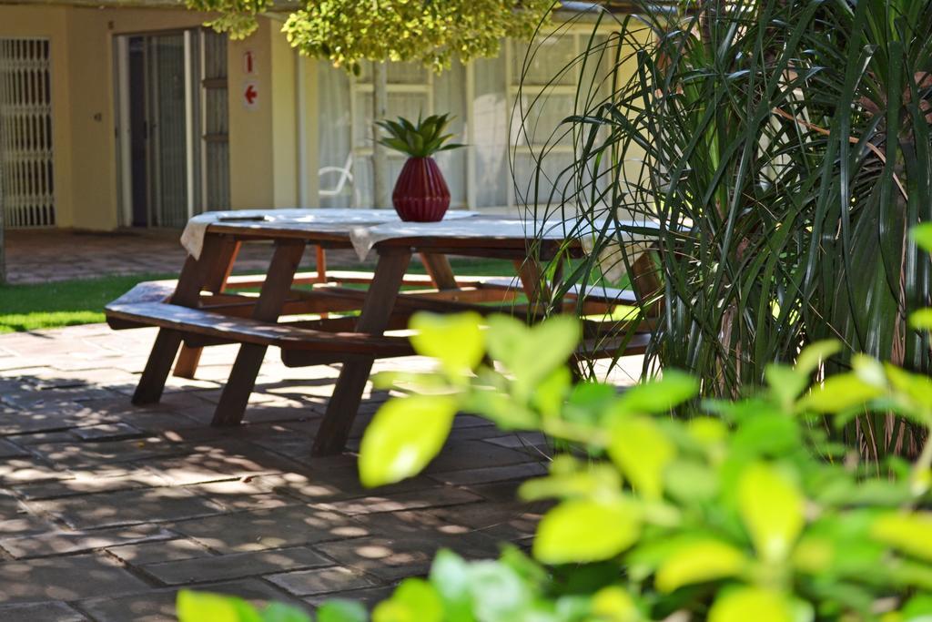 Dove'S Nest Guest House Kempton Park Exterior foto