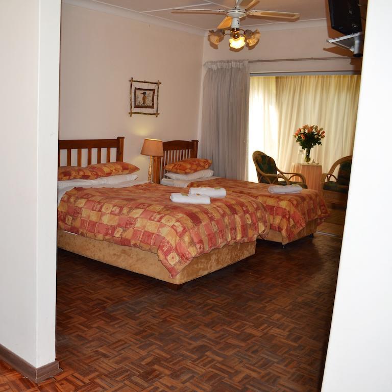 Dove'S Nest Guest House Kempton Park Zimmer foto